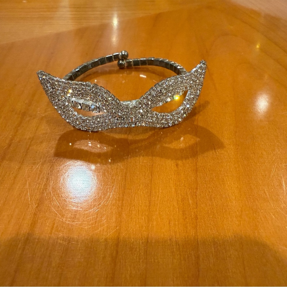 Silver Sparkly Masquerade / Mask Bracelet - Fits All!